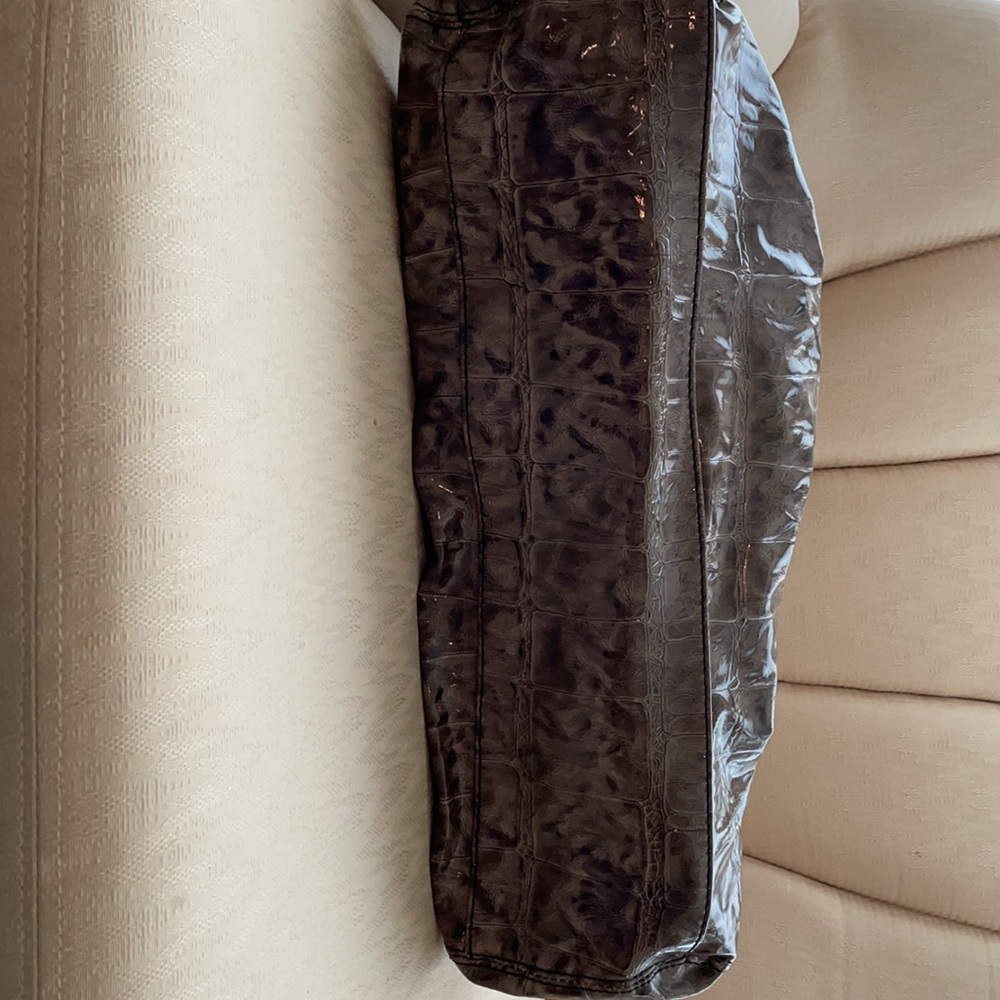 SimplyVera Vera Wang purse - Picture 8 of 9